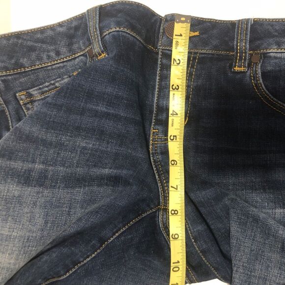 Cabi Size 4 Slim Boyfriend Patchwork Distressed Jean #5695 - Picture 10 of 11